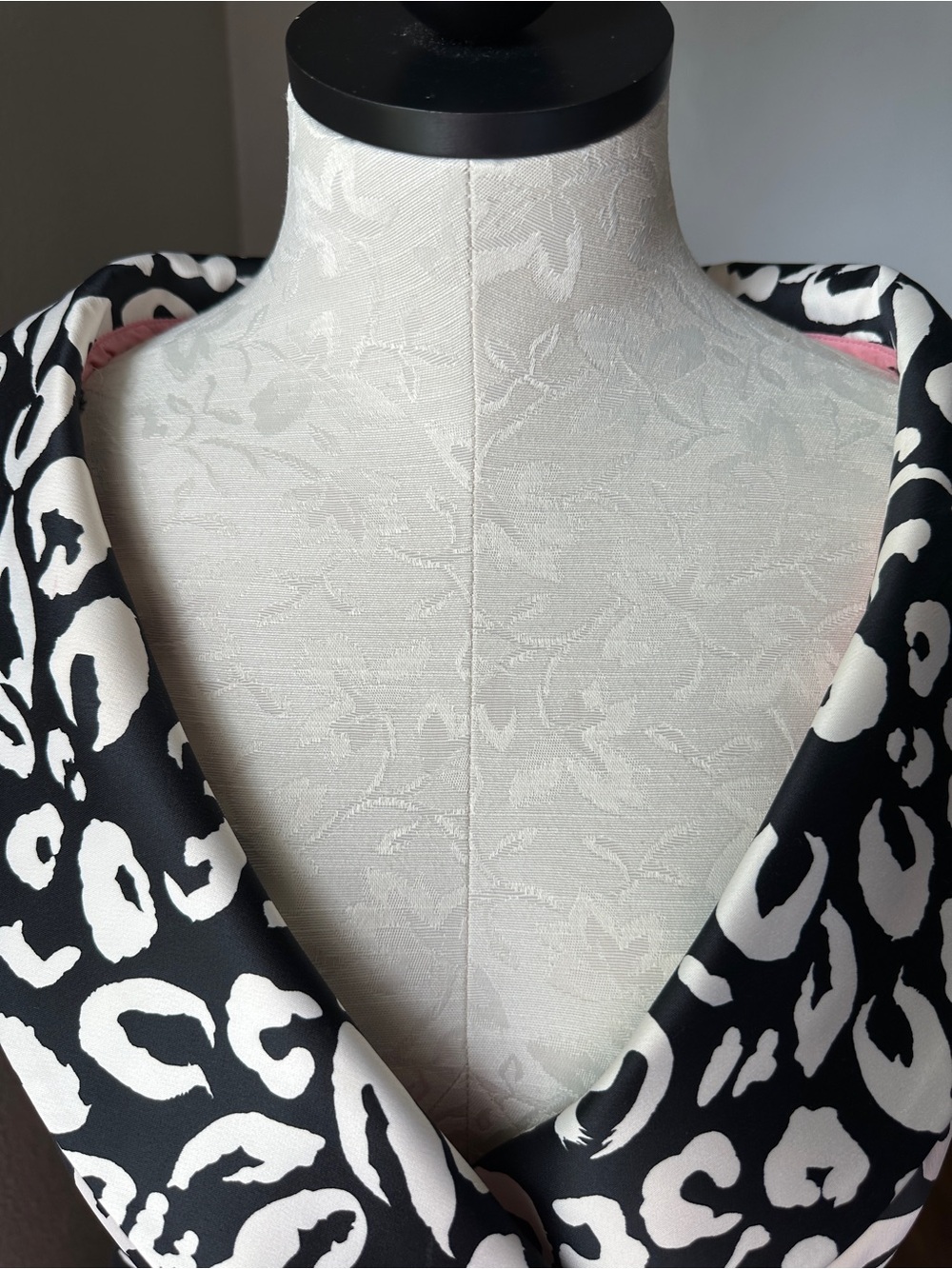 Kay Unger Black White Leopard Print Sheath Dress Size 14 Cocktail Career - Picture 6 of 13